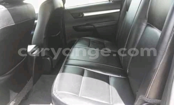 Acheter Occasion Voiture Toyota Hilux Gris à Windhoek, Namibie Acheter Occasion Voiture Toyota Hilux Gris à Windhoek, Namibie