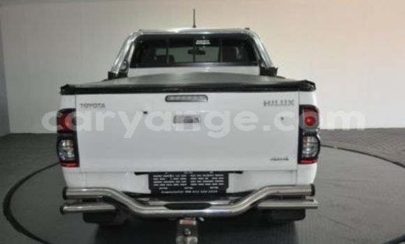 Buy Used Toyota Hilux White Car in Windhoek in Namibia Buy Used Toyota Hilux White Car in Windhoek in Namibia