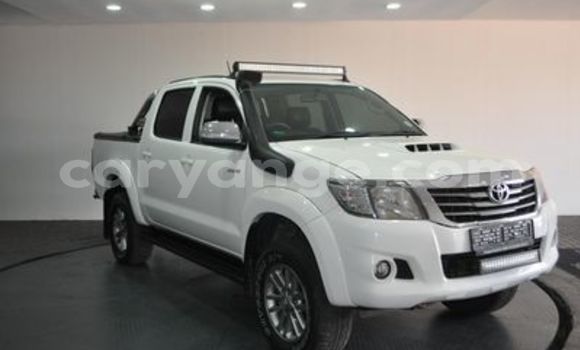 Buy Used Toyota Hilux White Car in Windhoek in Namibia Buy Used Toyota Hilux White Car in Windhoek in Namibia