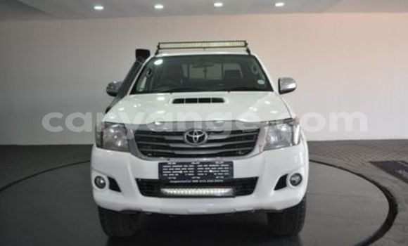 Buy Used Toyota Hilux White Car in Windhoek in Namibia Buy Used Toyota Hilux White Car in Windhoek in Namibia