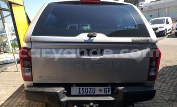 Acheter Occasion Voiture Isuzu D–MAX Gris à Windhoek, Namibie Acheter Occasion Voiture Isuzu D–MAX Gris à Windhoek, Namibie