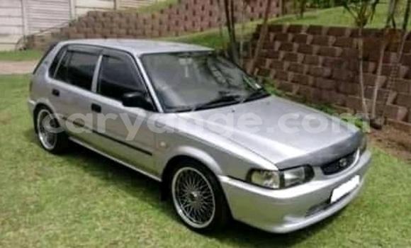 Buy Used Toyota Altezza Silver Car in Arandis in Kunene Buy Used Toyota Altezza Silver Car in Arandis in Kunene