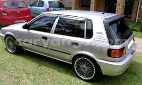 Acheter Occasion Voiture Toyota Altezza Gris à Arandis, Kunene Acheter Occasion Voiture Toyota Altezza Gris à Arandis, Kunene