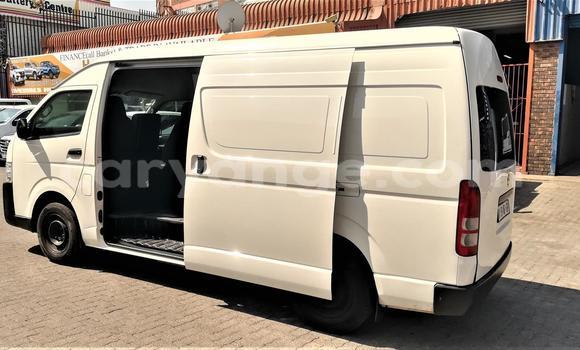 Acheter Occasion Voiture Toyota Sprinter Blanc à Windhoek, Namibie Acheter Occasion Voiture Toyota Sprinter Blanc à Windhoek, Namibie