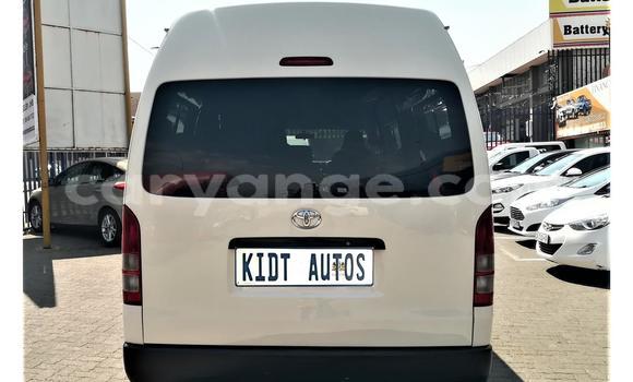 Acheter Occasion Voiture Toyota Sprinter Blanc à Windhoek, Namibie Acheter Occasion Voiture Toyota Sprinter Blanc à Windhoek, Namibie