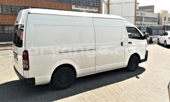 Acheter Occasion Voiture Toyota Sprinter Blanc à Windhoek, Namibie Acheter Occasion Voiture Toyota Sprinter Blanc à Windhoek, Namibie
