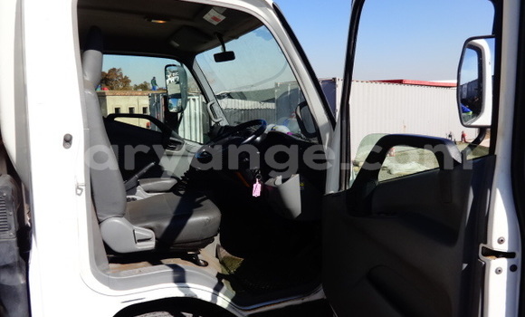 Buy Used Hino 300 Series White Truck in Windhoek in Namibia Buy Used Hino 300 Series White Truck in Windhoek in Namibia