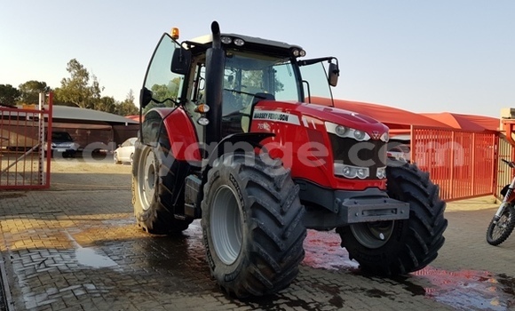 Buy Used Caterpillar 120 Red Truck in Windhoek in Namibia Buy Used Caterpillar 120 Red Truck in Windhoek in Namibia
