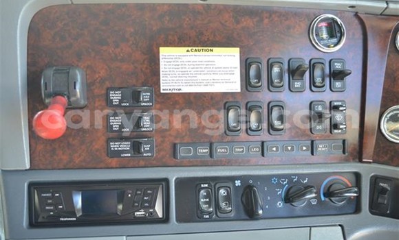 Buy Used Freightliner 90 Cum 500 White Truck in Windhoek in Namibia Buy Used Freightliner 90 Cum 500 White Truck in Windhoek in Namibia