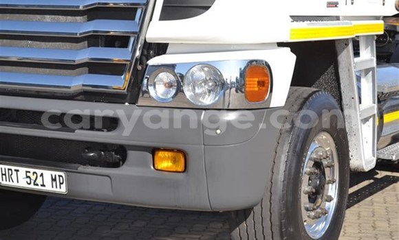Buy Used Freightliner 90 Cum 500 White Truck in Windhoek in Namibia Buy Used Freightliner 90 Cum 500 White Truck in Windhoek in Namibia