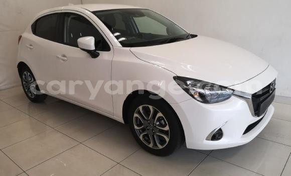 Buy Used Mazda Mazda 2 White Car in Gobabis in Omaheke