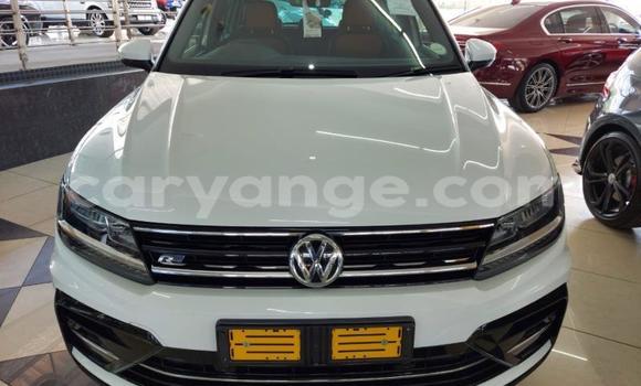 Buy Used Volkswagen Tiguan White Car in Gobabis in Omaheke Buy Used Volkswagen Tiguan White Car in Gobabis in Omaheke