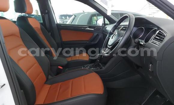 Buy Used Volkswagen Tiguan White Car in Gobabis in Omaheke Buy Used Volkswagen Tiguan White Car in Gobabis in Omaheke