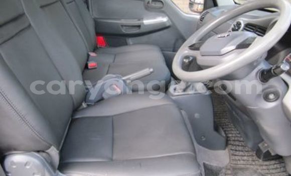 Buy Used Kia K7 White Car in Windhoek in Namibia Buy Used Kia K7 White Car in Windhoek in Namibia