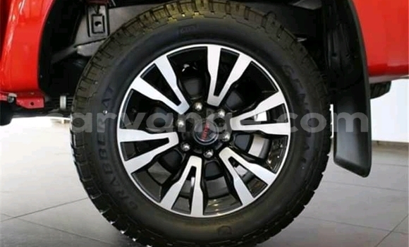 Acheter Occasion Voiture Isuzu KB Rouge à Gobabis, Omaheke Acheter Occasion Voiture Isuzu KB Rouge à Gobabis, Omaheke