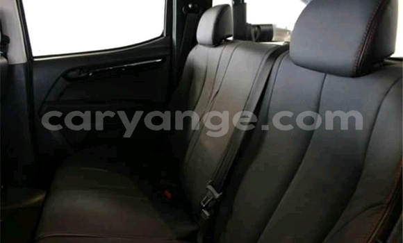 Acheter Occasion Voiture Isuzu KB Rouge à Gobabis, Omaheke Acheter Occasion Voiture Isuzu KB Rouge à Gobabis, Omaheke