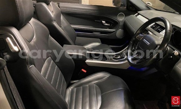 Acheter Occasion Voiture Land Rover Range Rover Evoque Blanc à Henties Bay, Erongo Acheter Occasion Voiture Land Rover Range Rover Evoque Blanc à Henties Bay, Erongo