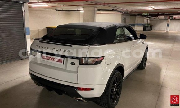 Acheter Occasion Voiture Land Rover Range Rover Evoque Blanc à Henties Bay, Erongo Acheter Occasion Voiture Land Rover Range Rover Evoque Blanc à Henties Bay, Erongo