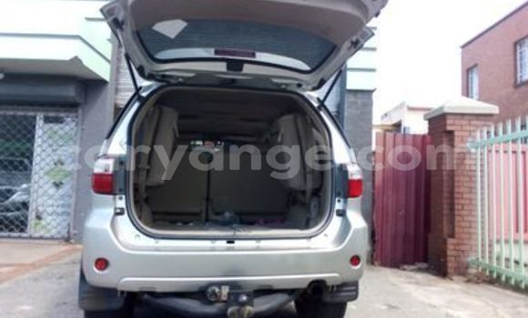 Buy Used Toyota Fortuner Silver Car in Windhoek in Namibia Buy Used Toyota Fortuner Silver Car in Windhoek in Namibia