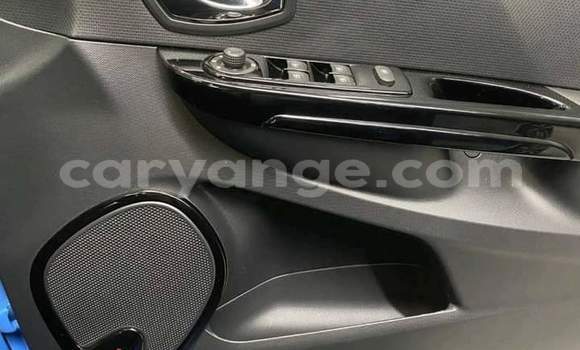 Buy Used Renault Clio Blue Car in Gobabis in Omaheke Buy Used Renault Clio Blue Car in Gobabis in Omaheke