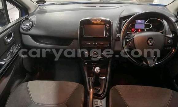 Buy Used Renault Clio Blue Car in Gobabis in Omaheke Buy Used Renault Clio Blue Car in Gobabis in Omaheke