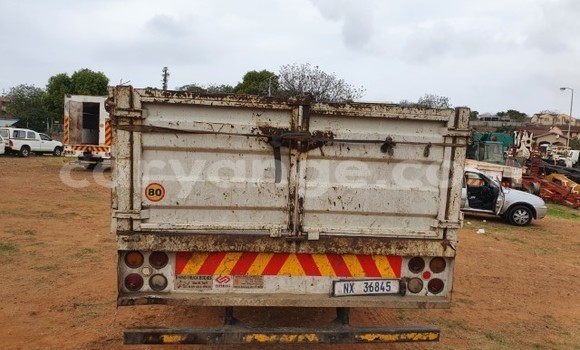 Buy Used Hino Ranger White Truck in Windhoek in Namibia Buy Used Hino Ranger White Truck in Windhoek in Namibia