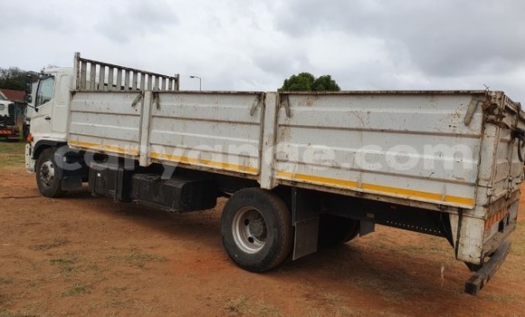 Buy Used Hino Ranger White Truck in Windhoek in Namibia Buy Used Hino Ranger White Truck in Windhoek in Namibia