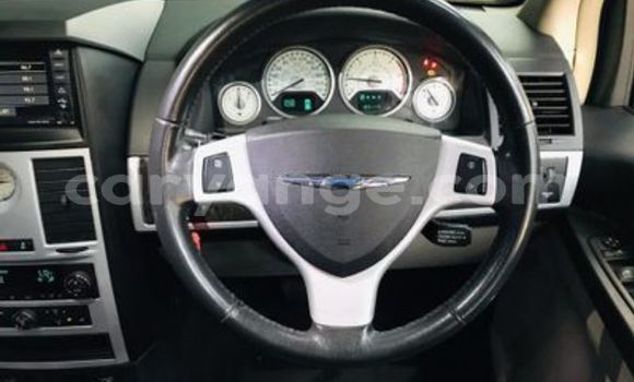 Buy Used Chrysler Voyager Silver Car in Windhoek in Namibia Buy Used Chrysler Voyager Silver Car in Windhoek in Namibia