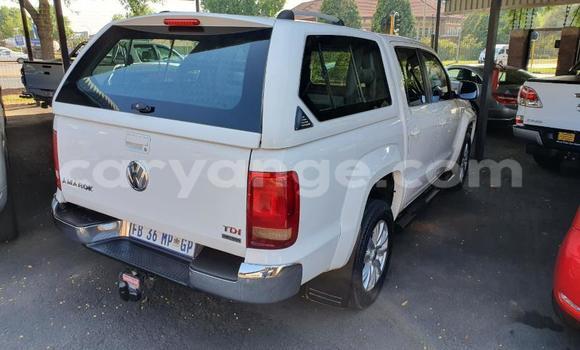 Acheter Occasion Voiture Volkswagen Amarok Blanc à Windhoek, Namibie Acheter Occasion Voiture Volkswagen Amarok Blanc à Windhoek, Namibie