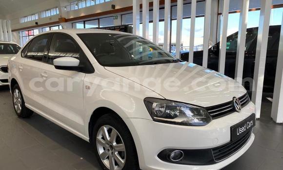 Acheter Occasion Voiture Volkswagen Polo Blanc à Gobabis, Omaheke Acheter Occasion Voiture Volkswagen Polo Blanc à Gobabis, Omaheke