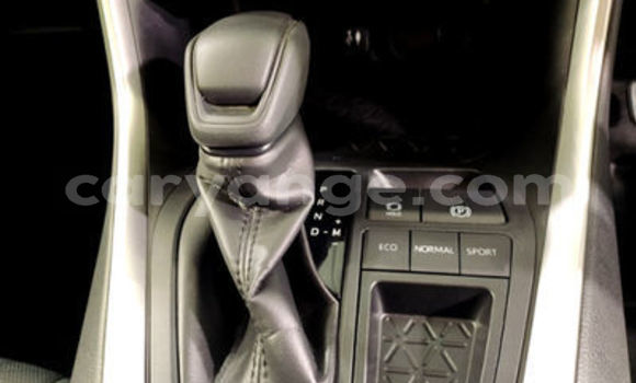 Acheter Occasion Voiture Toyota RAV4 Blanc à Swakopmund, Namibie Acheter Occasion Voiture Toyota RAV4 Blanc à Swakopmund, Namibie