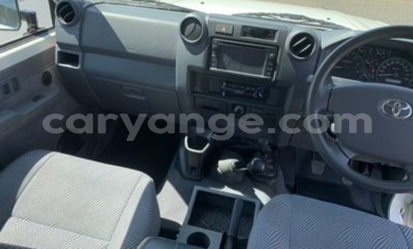 Buy Used Toyota Land Cruiser White Car in Grootfontein in Namibia Buy Used Toyota Land Cruiser White Car in Grootfontein in Namibia