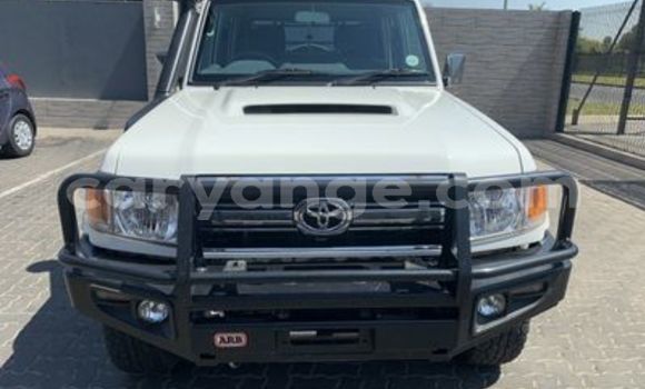 Buy Used Toyota Land Cruiser White Car in Grootfontein in Namibia Buy Used Toyota Land Cruiser White Car in Grootfontein in Namibia