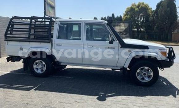 Buy Used Toyota Land Cruiser White Car in Grootfontein in Namibia Buy Used Toyota Land Cruiser White Car in Grootfontein in Namibia