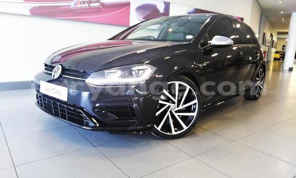 Buy Used Volkswagen Golf R Black Car in Gobabis in Omaheke