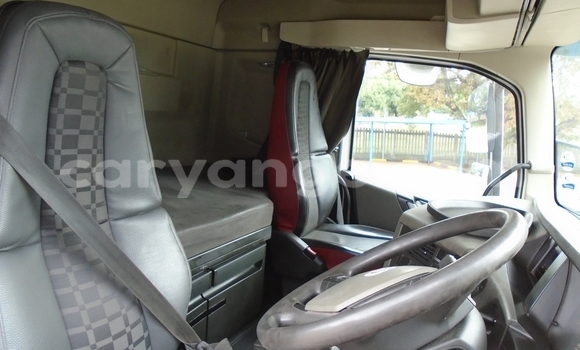 Buy Used Volvo FH10 White Truck in Windhoek in Namibia Buy Used Volvo FH10 White Truck in Windhoek in Namibia