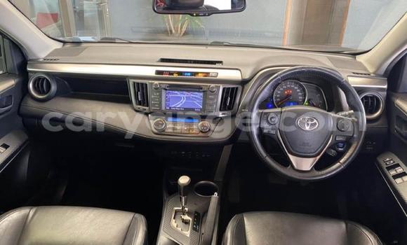 Acheter Occasion Voiture Toyota RAV4 Bleu à Windhoek, Namibie Acheter Occasion Voiture Toyota RAV4 Bleu à Windhoek, Namibie