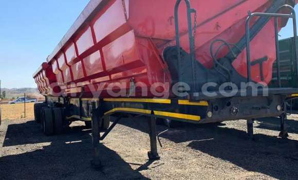 Buy Used Caterpillar 120 Red Truck in Windhoek in Namibia Buy Used Caterpillar 120 Red Truck in Windhoek in Namibia