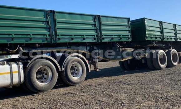 Buy Used DAF CF Green Truck in Windhoek in Namibia