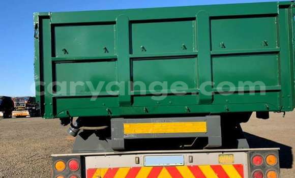 Buy Used DAF CF Green Truck in Windhoek in Namibia Buy Used DAF CF Green Truck in Windhoek in Namibia