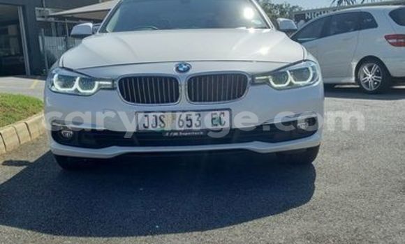 Acheter Occasion Voiture BMW 3–Series Blanc à Henties Bay, Erongo Acheter Occasion Voiture BMW 3–Series Blanc à Henties Bay, Erongo