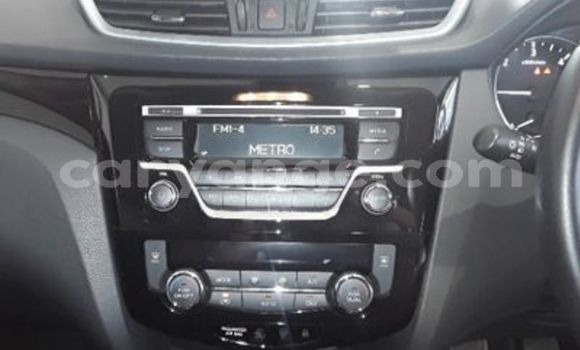 Acheter Occasion Voiture Nissan Qashqai Blanc à Swakopmund, Namibie Acheter Occasion Voiture Nissan Qashqai Blanc à Swakopmund, Namibie