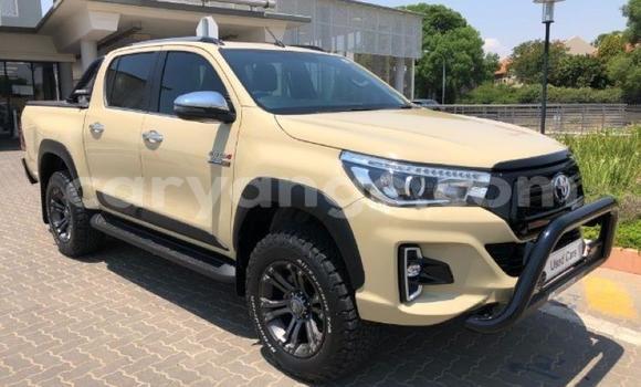 Buy Used Toyota Hilux Brown Car in Windhoek in Namibia Buy Used Toyota Hilux Brown Car in Windhoek in Namibia