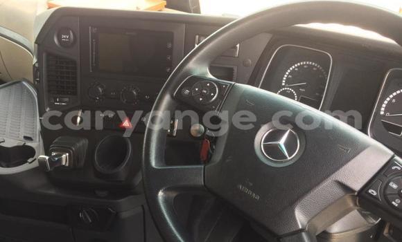 Buy Used Mercedes‒Benz 1722 White Truck in Windhoek in Namibia Buy Used Mercedes‒Benz 1722 White Truck in Windhoek in Namibia