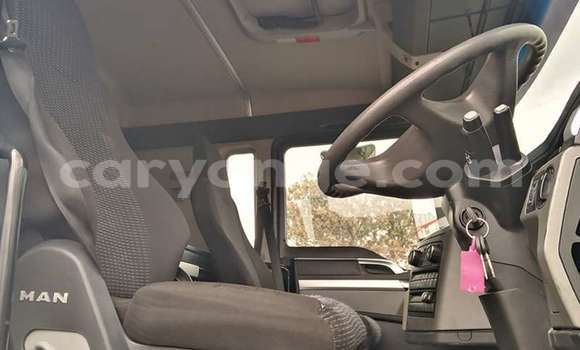 Buy Used Man M2000 White Truck in Windhoek in Namibia Buy Used Man M2000 White Truck in Windhoek in Namibia