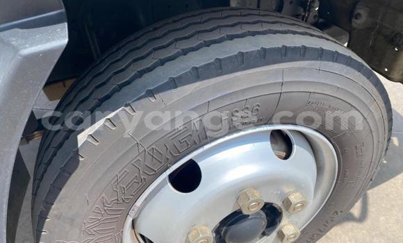 Acheter Occasion Utilitaire Mitsubishi L400 Blanc à Windhoek, Namibie Acheter Occasion Utilitaire Mitsubishi L400 Blanc à Windhoek, Namibie