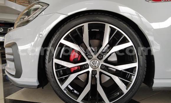 Acheter Occasion Voiture Volkswagen Golf Blanc à Windhoek, Namibie Acheter Occasion Voiture Volkswagen Golf Blanc à Windhoek, Namibie