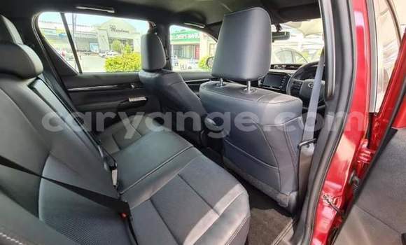 Acheter Occasion Voiture Toyota Hilux Rouge à Grootfontein, Namibie Acheter Occasion Voiture Toyota Hilux Rouge à Grootfontein, Namibie