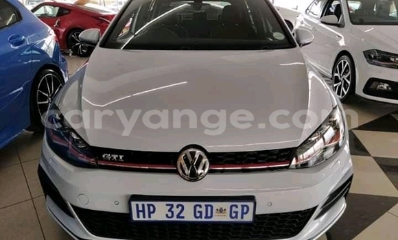 Acheter Occasion Voiture Volkswagen Golf R Blanc à Gobabis, Omaheke Acheter Occasion Voiture Volkswagen Golf R Blanc à Gobabis, Omaheke