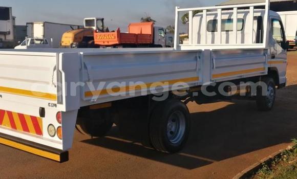 Buy Used Mitsubishi Van White Truck in Windhoek in Namibia Buy Used Mitsubishi Van White Truck in Windhoek in Namibia